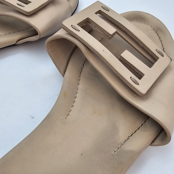 Fendi Baguette FF Leather Sandals Tan Size 39 (US 8.5) - Picture 15 of 15